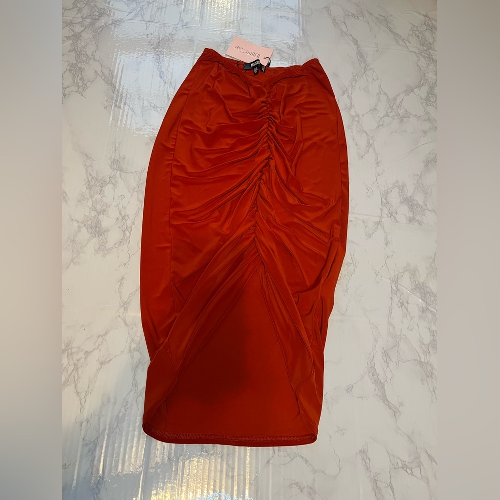 NWT Missguided Ruched Slinky Maxi Skirt, Size: 8